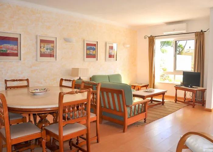 Vista Golfe Villa *